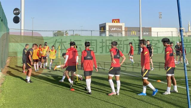 华体会APP-U23国足针对性训练备战热身 扬科维奇强调使命感